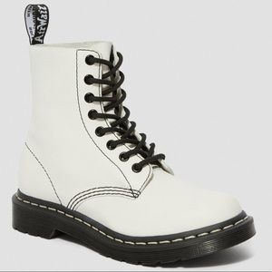 NEW DR MARTENS PASCAL VIRGINIA LEATHER BLACK WHITE BOOT SHOE AUTHENTIC 10